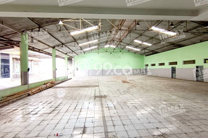 FOR SALE! Komersial di Blimbing Malang, LT 2068m2, LB 1000m2 FOR SALE! Komersial di Blimbing Malang, LT 2068m2, LB 1000m2