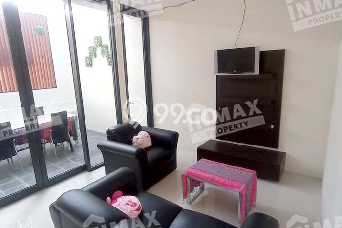 Dijual Rumah Eksklusif 2 KT di Villa Puncak Tidar, Malang Dijual Rumah Eksklusif 2 KT di Villa Puncak Tidar, Malang