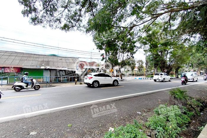 Disewakan Tanah di Pakis Luas 1175m2 SHM Disewakan Tanah di Pakis Luas 1175m2 SHM