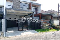 For Sale! Luxury House LT 300m2 Desain Elegan di Araya For Sale! Luxury House LT 300m2 Desain Elegan di Araya