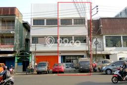 Ruko Disewa di Klojen, Malang, LT 54m2 / LB 160m2 Ruko Disewa di Klojen, Malang, LT 54m2 / LB 160m2