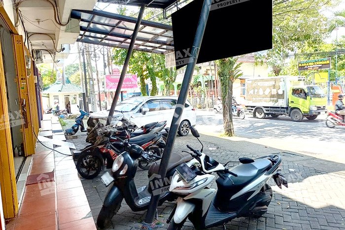 FOR SALE! Ruko di Lowokwaru Malang, LT 68m2, LB 112m2 FOR SALE! Ruko di Lowokwaru Malang, LT 68m2, LB 112m2