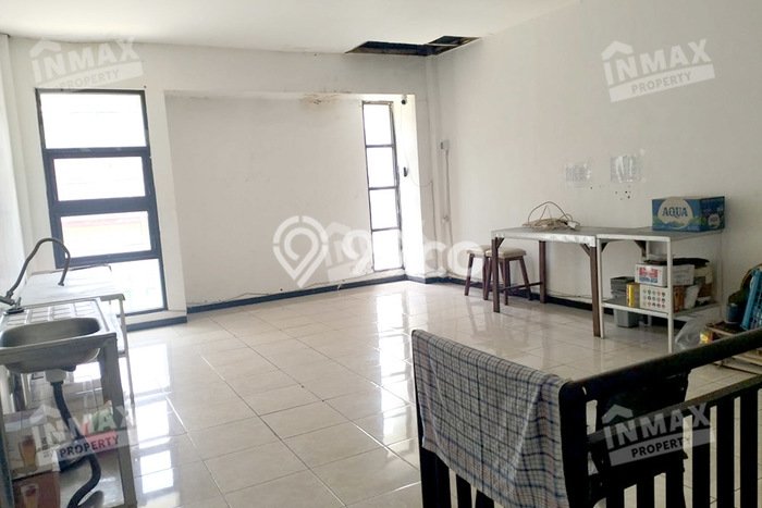 Disewakan Ruko di Pusat Kota Malang Ramai Strategis Disewakan Ruko di Pusat Kota Malang Ramai Strategis