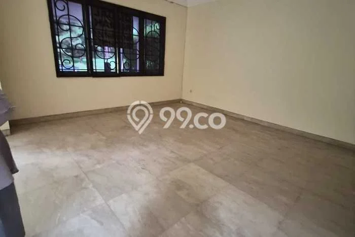 Disewakan Segera Rumah Kondisi Baik di Kawasan Kota Wisata, Bogor Disewakan Segera Rumah Kondisi Baik di Kawasan Kota Wisata, Bogor