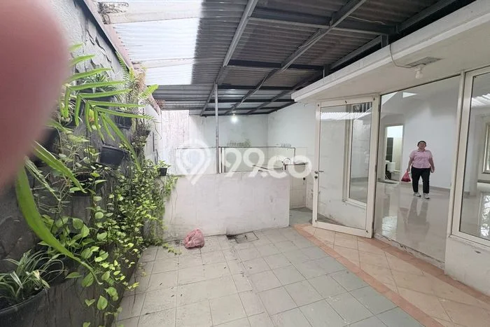 Disewakan! Rumah 4 Kamar Tidur &
3 Kamar Mandi di Gading Serpong, Tangerang Disewakan! Rumah 4 Kamar Tidur &
3 Kamar Mandi di Gading Serpong, Tangerang