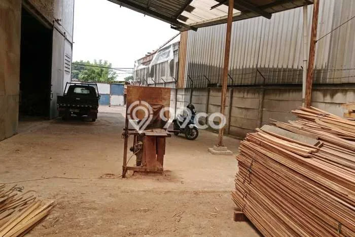 Gudang Komersial Disewakan di Periuk Tangerang Luas 1000m2 Gudang Komersial Disewakan di Periuk Tangerang Luas 1000m2