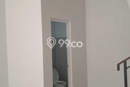 Disewakan Ruko di Kawasan Ramai Gading Serpong Luas 90m2 Disewakan Ruko di Kawasan Ramai Gading Serpong Luas 90m2
