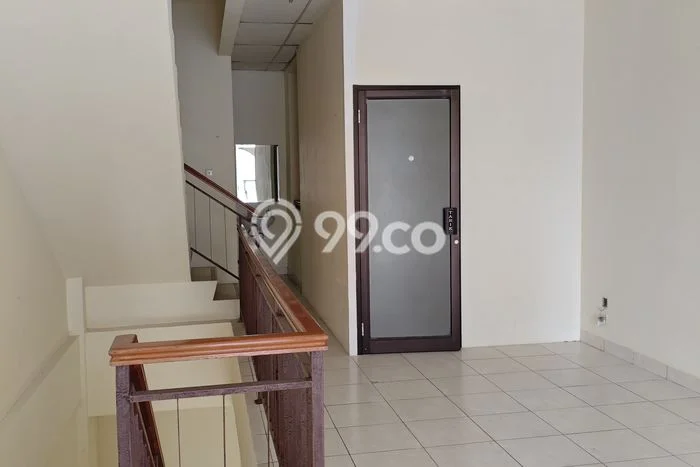 Disewakan Ruko di Pusat Kota Jakarta Selatan Ramai Strategis Disewakan Ruko di Pusat Kota Jakarta Selatan Ramai Strategis