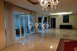 Ready to Use! Premium House LT 310m2 Desain Elegan di Wijaya Ready to Use! Premium House LT 310m2 Desain Elegan di Wijaya