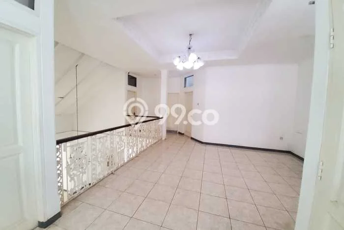 HUNIAN EKSKLUSIF! Rumah di , 4 KM, Design Modern, Luas 1000m2m² LB 800m2m² HUNIAN EKSKLUSIF! Rumah di , 4 KM, Design Modern, Luas 1000m2m² LB 800m2m²