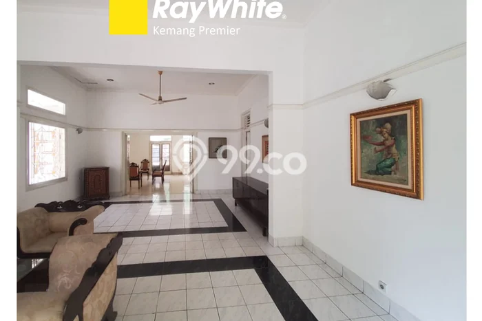 For Sale Rumah Mewah Exclusive di Menteng, Jakarta Pusat For Sale Rumah Mewah Exclusive di Menteng, Jakarta Pusat