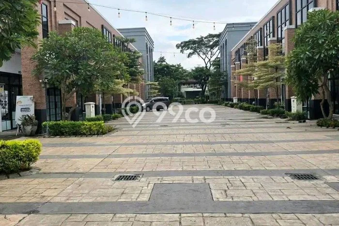 Disewakan Ruko di Kawasan Ramai Darmo Permai Luas 108m2 Disewakan Ruko di Kawasan Ramai Darmo Permai Luas 108m2