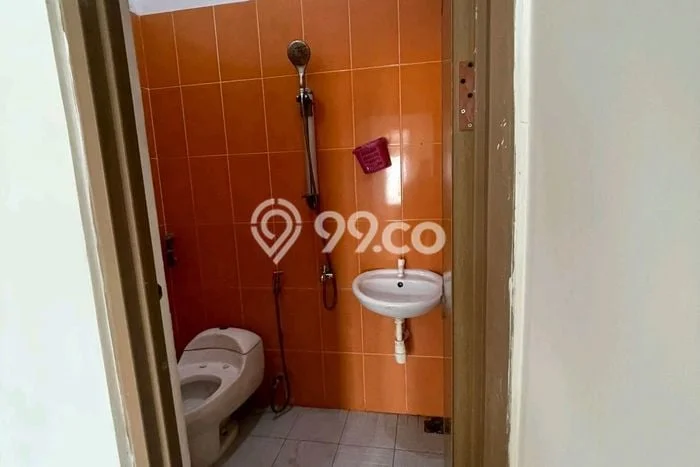 Sewa Rumah Murah di kebraon Surabaya dengan 3 Kamar Tidur Sewa Rumah Murah di kebraon Surabaya dengan 3 Kamar Tidur
