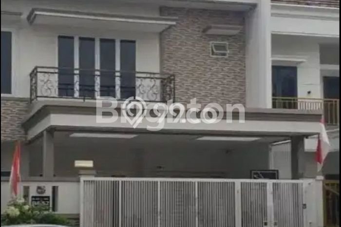 For Sale! Premium House LT 250m2 Desain Modern di Modernland For Sale! Premium House LT 250m2 Desain Modern di Modernland