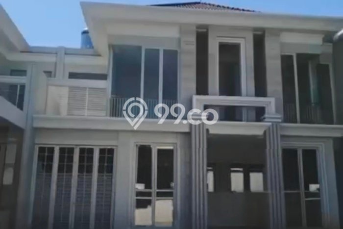 Rumah Elit LB 264m2 Siap Huni Desain Elegan di Pakuwon City, Surabaya Rumah Elit LB 264m2 Siap Huni Desain Elegan di Pakuwon City, Surabaya