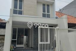 Rumah Luxury Modern Siap Huni di Manyar Surabaya Rumah Luxury Modern Siap Huni di Manyar Surabaya