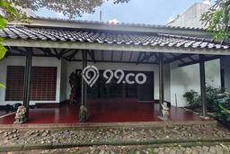 Siap Huni Rumah Mewah 3 Kamar di Kebayoran Baru Dekat ke Mana Saja Siap Huni Rumah Mewah 3 Kamar di Kebayoran Baru Dekat ke Mana Saja