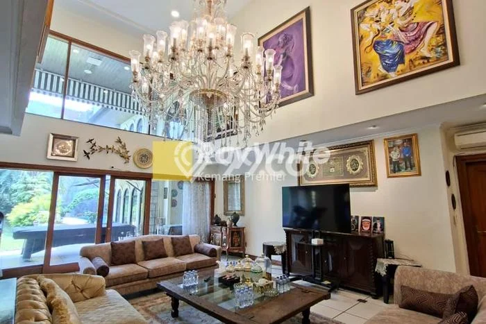 Hunian Elit LB 400m2 Siap Huni Desain Elegan di Kemang, Jakarta Selatan Hunian Elit LB 400m2 Siap Huni Desain Elegan di Kemang, Jakarta Selatan