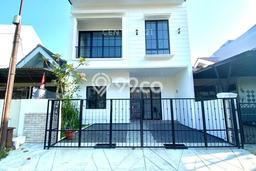 Hunian Nyaman Asri 4 KT Siap Pakai di BSD City Tangerang Hunian Nyaman Asri 4 KT Siap Pakai di BSD City Tangerang