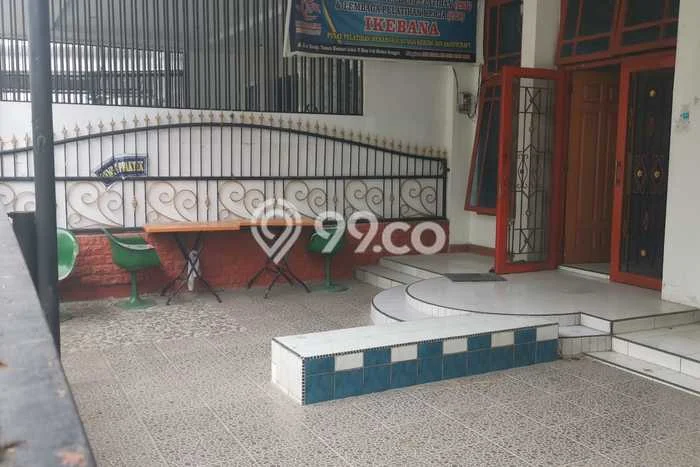 Jual Rumah Bagus Siap Huni LB 320m2 di Medan Kota, Medan Jual Rumah Bagus Siap Huni LB 320m2 di Medan Kota, Medan