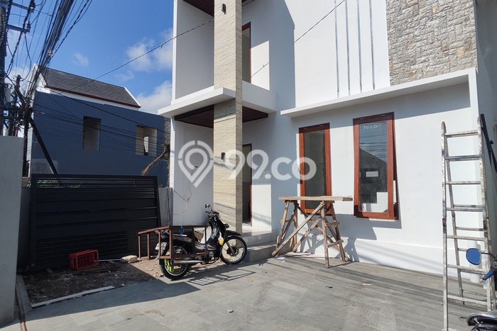 Dijual Hunian Rumah Terawat 3 KT di Dauhpuri Kauh, Denpasar Dijual Hunian Rumah Terawat 3 KT di Dauhpuri Kauh, Denpasar