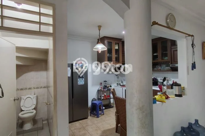 Rumah Modern 3 KT LT 90m2 di Taman Palem Rumah Modern 3 KT LT 90m2 di Taman Palem
