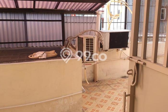 Rumah Modern 6 Kamar LT 96m2 di Tanjung Duren Utara Rumah Modern 6 Kamar LT 96m2 di Tanjung Duren Utara