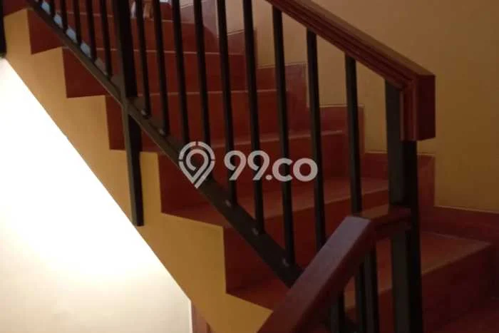 Hunian Elit LB 200m2 Siap Huni Desain Elegan di Kedoya, Jakarta Barat Hunian Elit LB 200m2 Siap Huni Desain Elegan di Kedoya, Jakarta Barat