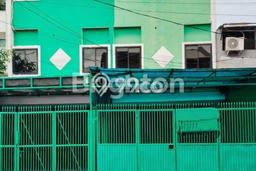 Ruko Bagus Dijual LB 60m2 Lokasi Strategis Jakarta Barat Area Cocok untuk Bisnis Ruko Bagus Dijual LB 60m2 Lokasi Strategis Jakarta Barat Area Cocok untuk Bisnis