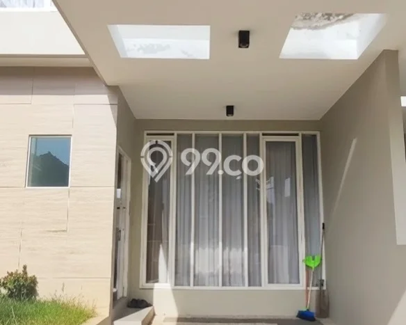 Rumah Luas Asri 3 KT Siap Pakai di Villa Puncak Tidar Malang Rumah Luas Asri 3 KT Siap Pakai di Villa Puncak Tidar Malang