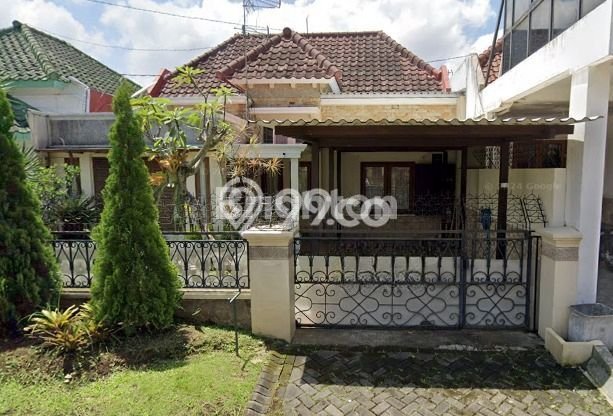 For Sale! Premium House LT 200m2 Desain Modern di Villa Puncak Tidar For Sale! Premium House LT 200m2 Desain Modern di Villa Puncak Tidar