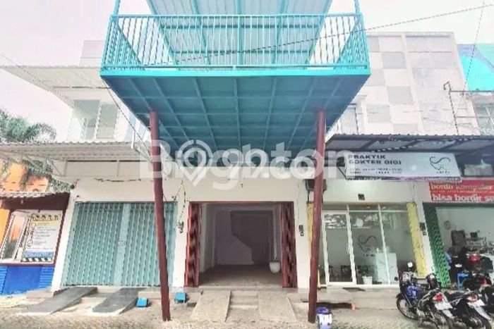 Ruko Dijual di Malang LT 60m2 & LB 120m2 Lokasi Terbaik! Ruko Dijual di Malang LT 60m2 & LB 120m2 Lokasi Terbaik!