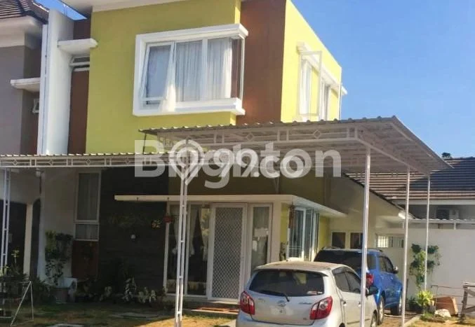 Rumah Luas Asri 3 KT Siap Pakai di Sawojajar Malang Rumah Luas Asri 3 KT Siap Pakai di Sawojajar Malang