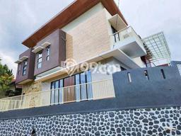 Vila Premium di Batu, Dimensi 154m2m², Dekat ke beragam fasilitas Vila Premium di Batu, Dimensi 154m2m², Dekat ke beragam fasilitas