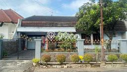 Rumah Mewah LB 180m2 Siap Pakai Desain Elegan di Bantaran, Malang Rumah Mewah LB 180m2 Siap Pakai Desain Elegan di Bantaran, Malang