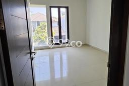 Rumah 4 KT 3 KM LT 350m2m², Luas Bangunan 450m2m² di Batununggal, Bandung Rumah 4 KT 3 KM LT 350m2m², Luas Bangunan 450m2m² di Batununggal, Bandung