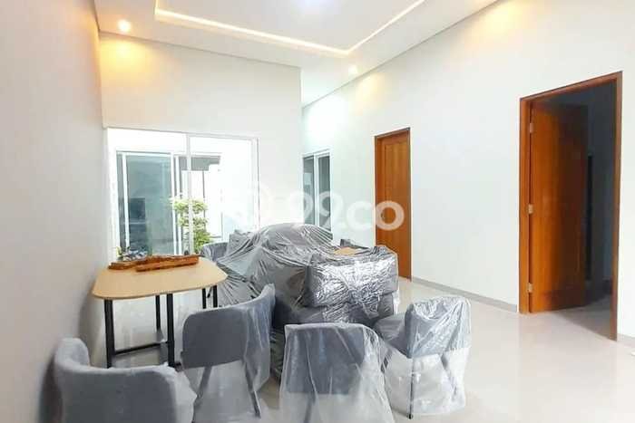 Hunian Strategis 3 KT LB 40m2 Kondisi Bagus di Ciwastra Hunian Strategis 3 KT LB 40m2 Kondisi Bagus di Ciwastra