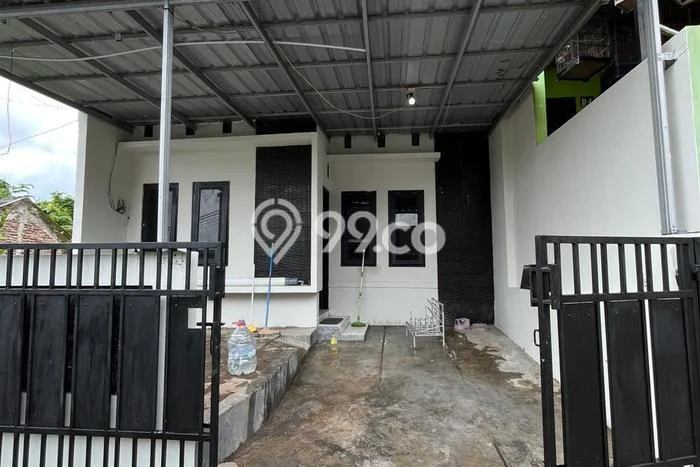 Rumah Cantik Siap Pakai Di Tembalang Luas 80m2 Aman Rumah Cantik Siap Pakai Di Tembalang Luas 80m2 Aman