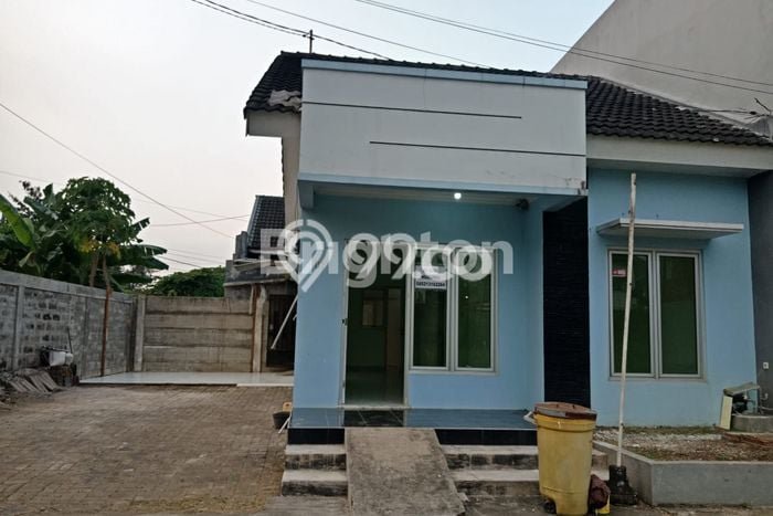 Dijual Rumah Strategis Bagus Punya 2 KT di Gayamsari Semarang SHM Dijual Rumah Strategis Bagus Punya 2 KT di Gayamsari Semarang SHM