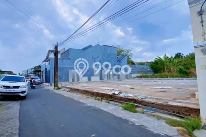 Lahan Kosong Dijual di Gajah Mungkur, Semarang, Luas 400m2 Area Strategis Lahan Kosong Dijual di Gajah Mungkur, Semarang, Luas 400m2 Area Strategis