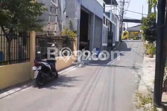 Rumah Luas Asri 3 KT Siap Huni di Jerakah Semarang Rumah Luas Asri 3 KT Siap Huni di Jerakah Semarang