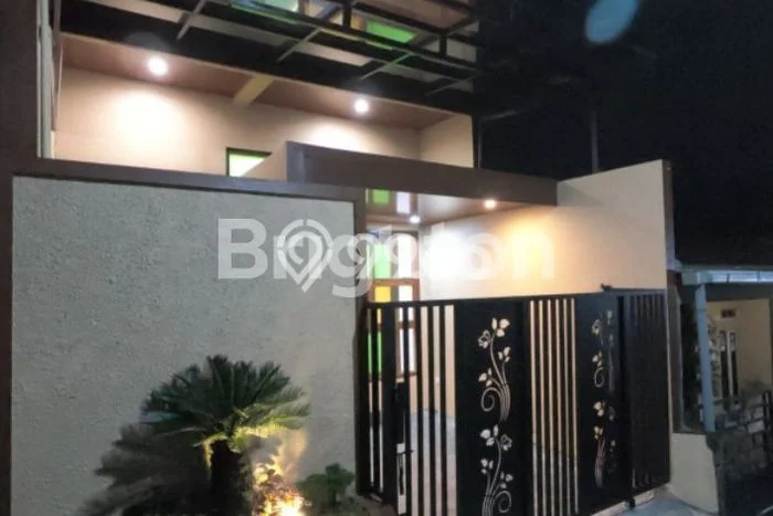 Rumah Modern Minimalis 3 KT Bisa Langsung Pindah di Semarang Selatan Rumah Modern Minimalis 3 KT Bisa Langsung Pindah di Semarang Selatan