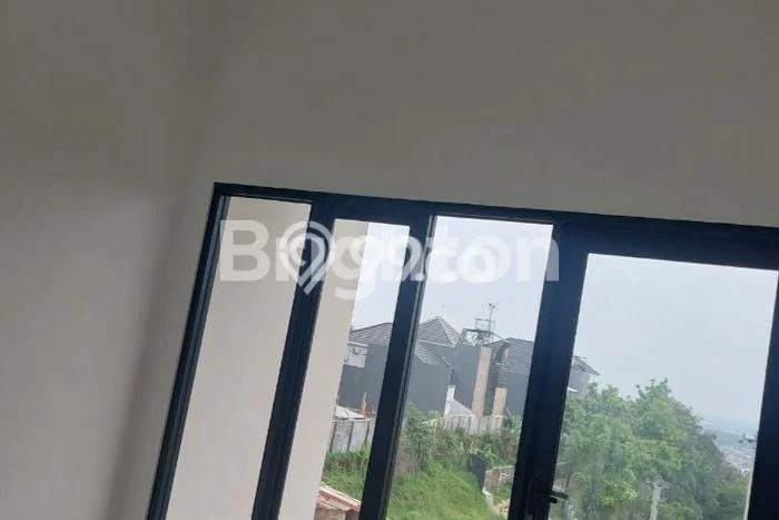 Rumah Strategis Minimalis Lb 65m2 di Semarang Selatan, Semarang Rumah Strategis Minimalis Lb 65m2 di Semarang Selatan, Semarang