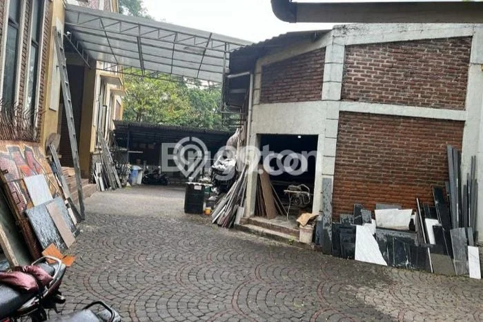 Pabrik Bagus Dijual LB 1300m2 Lokasi Strategis Semarang Area Cocok untuk Berbisnis Pabrik Bagus Dijual LB 1300m2 Lokasi Strategis Semarang Area Cocok untuk Berbisnis