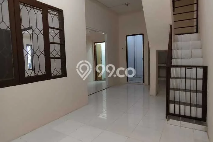 Lokasi terbaik! Rumah siap pakai disewakan di Serpong Utara LB 100m2 Lokasi terbaik! Rumah siap pakai disewakan di Serpong Utara LB 100m2