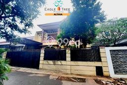 For Sale! Luxury House LT 228m2 Desain Modern di Veteran For Sale! Luxury House LT 228m2 Desain Modern di Veteran