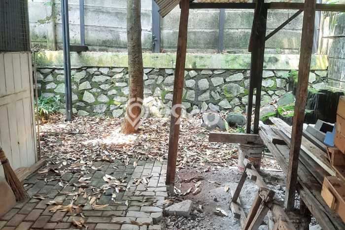 Dijual Rumah Strategis Bagus Punya 2 KT di Serpong Utara Tangerang Selatan SHM Dijual Rumah Strategis Bagus Punya 2 KT di Serpong Utara Tangerang Selatan SHM
