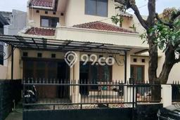 Rumah Luas Asri 3 KT Siap Huni di Rempoa Tangerang Selatan Rumah Luas Asri 3 KT Siap Huni di Rempoa Tangerang Selatan