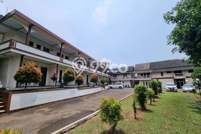 Dijual Hotel Kawasan Pandeglang, Luas 2000m2m², Kawasan Bisnis, Jalur Mudah Dijual Hotel Kawasan Pandeglang, Luas 2000m2m², Kawasan Bisnis, Jalur Mudah