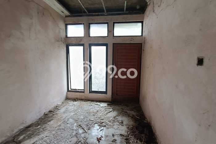 Rumah Strategis Modern Lb 120m2 di Pancoran Mas, Depok Rumah Strategis Modern Lb 120m2 di Pancoran Mas, Depok